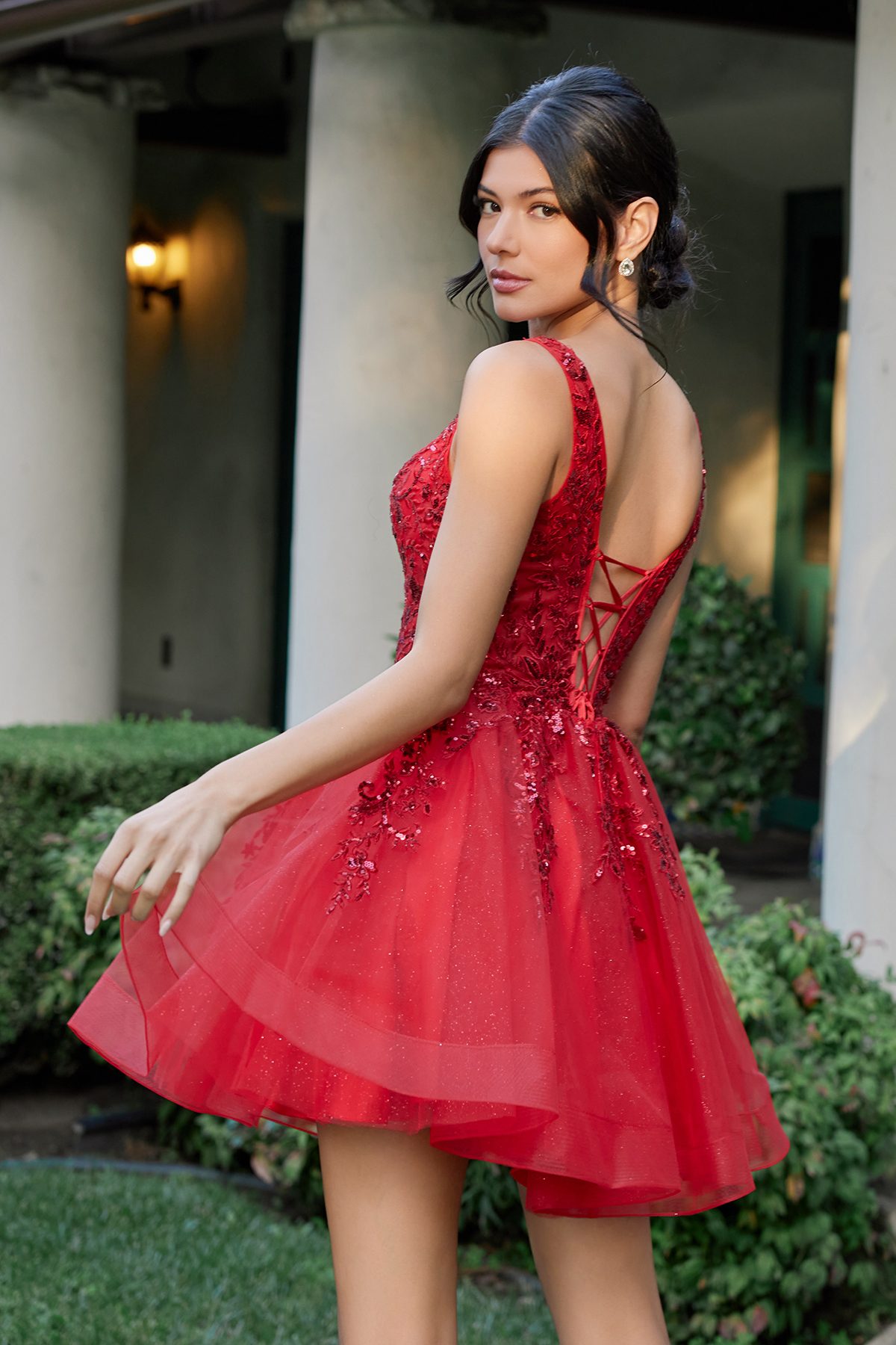 Juliet Red damas dress Style 987N, back